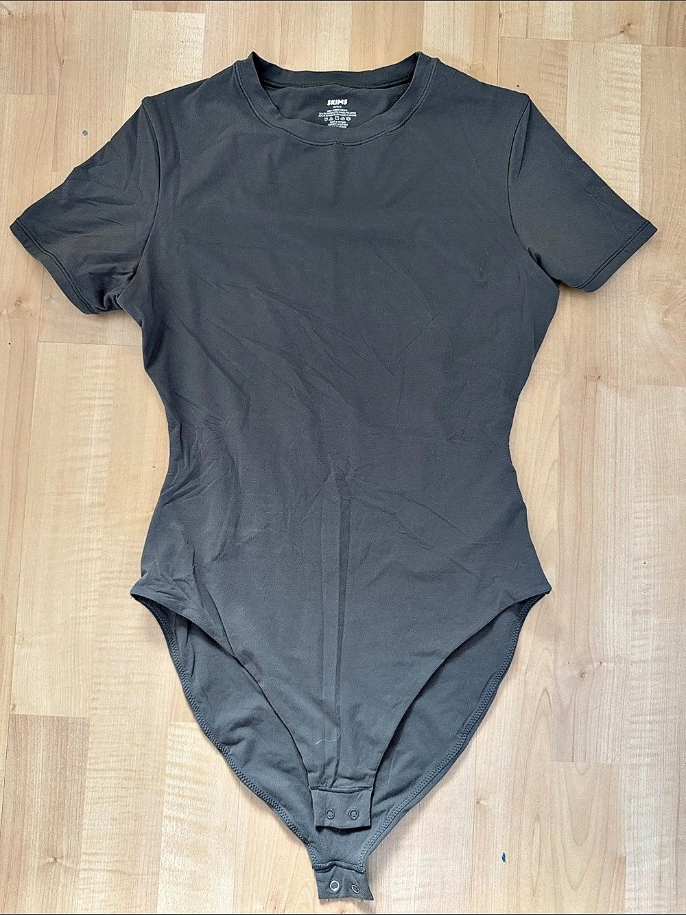 SKIMS Fits Everybody T-Shirt Bodysuit Gray Medium